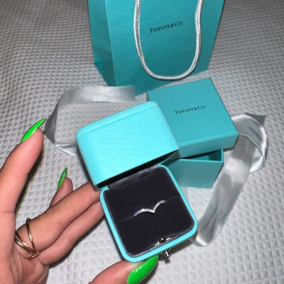 Tiffany Soleste V Ring - Picture 8 of 10